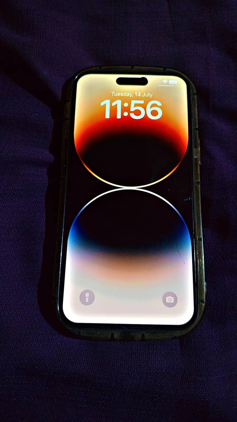 Apple iPhone 14 Pro Max 1