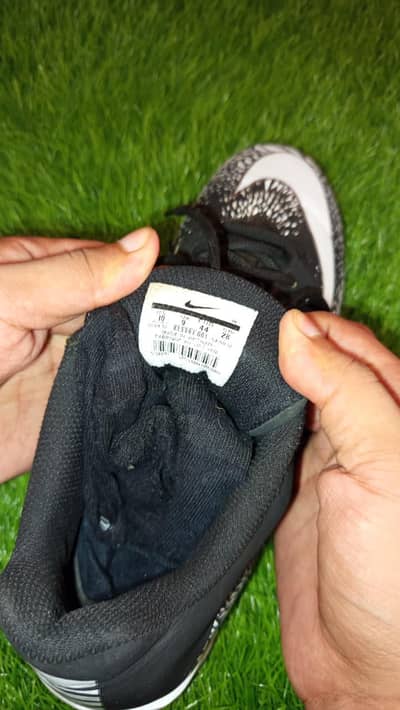 Nike UK 9
