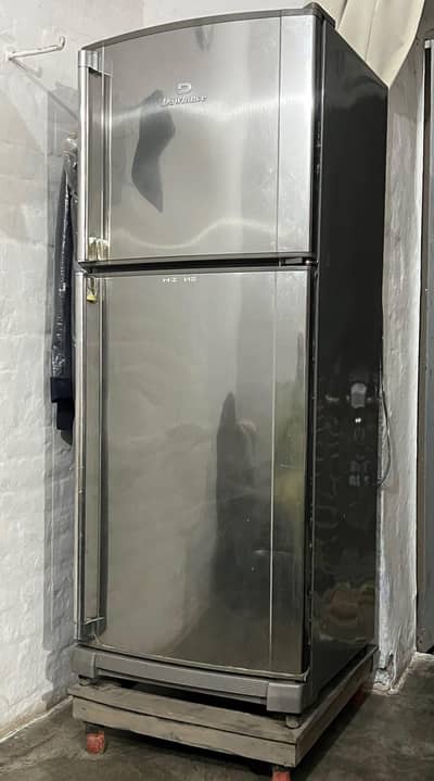 dawlance fridge