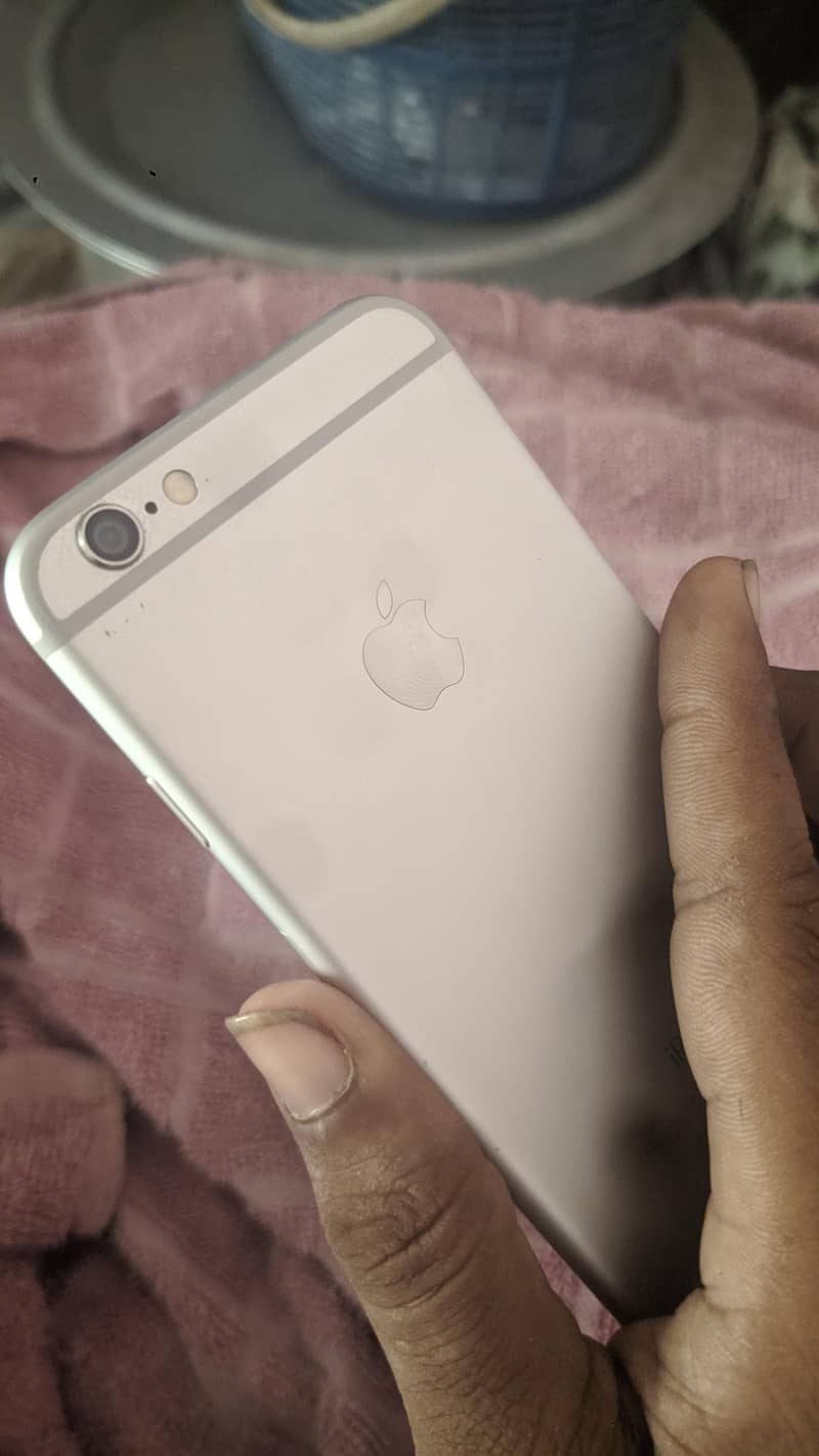 Apple iPhone 6 1
