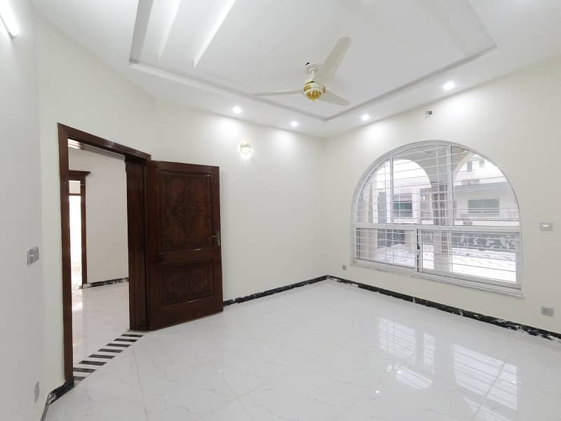 Upper Portion New With Solar 19