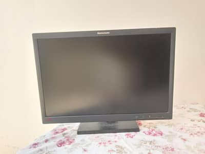Lenovo monitor