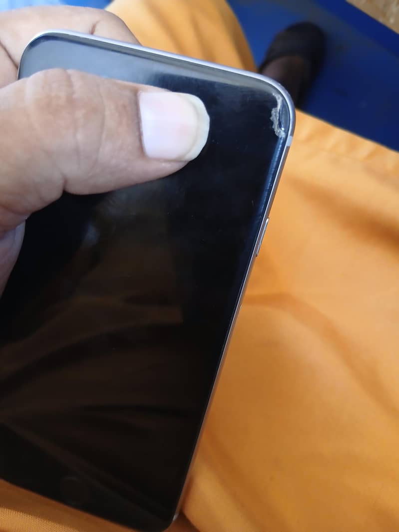 Apple iPhone 6 5