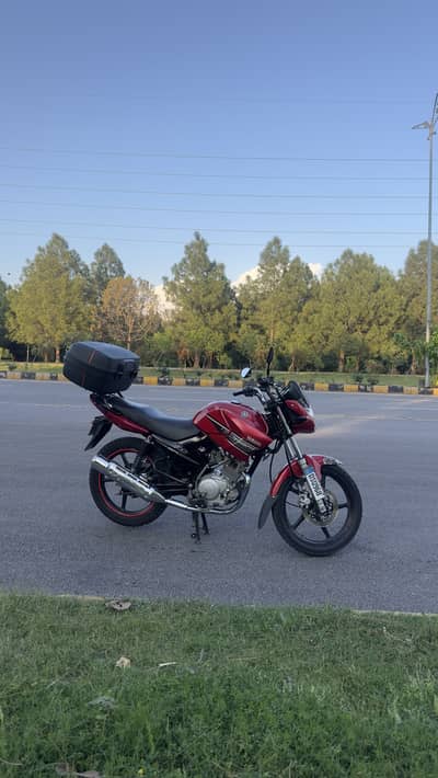 Yamaha YBR 125 2015