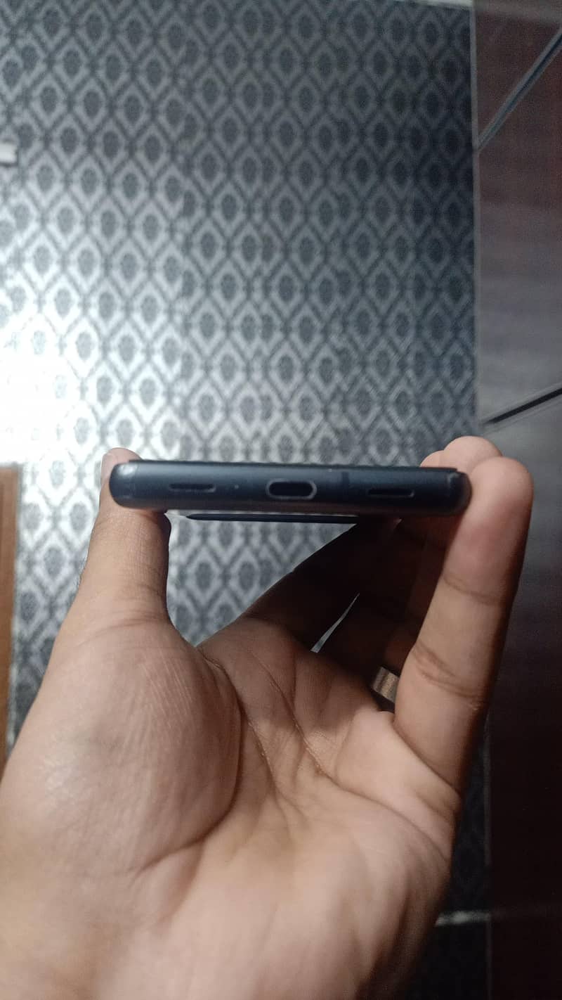Google Pixel 7a 2