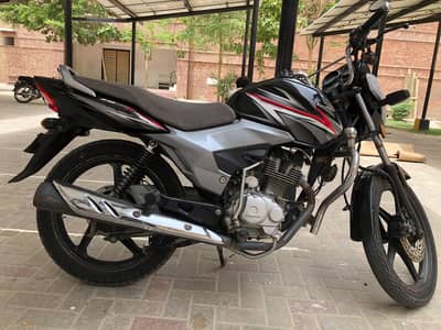 Honda CB125f