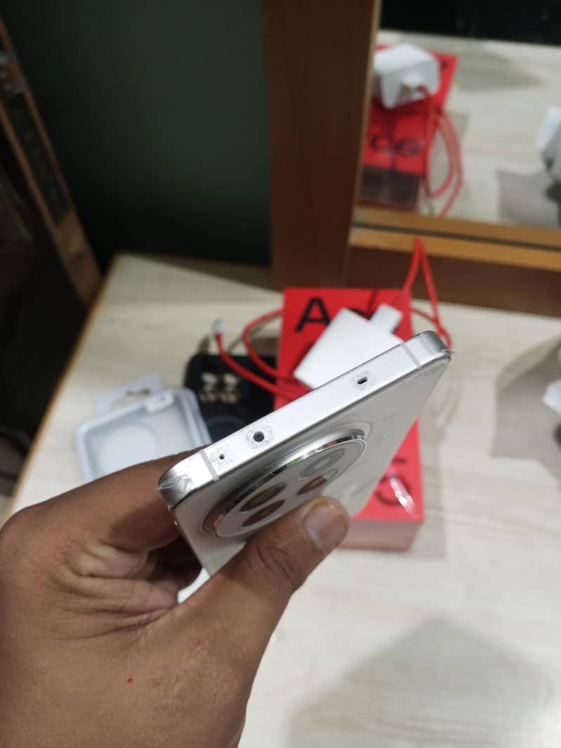 One Plus Ace 5 1