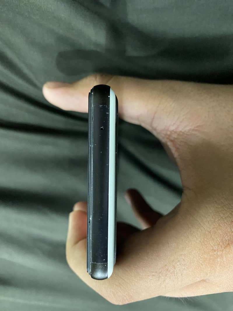 Google Pixel 6a 4