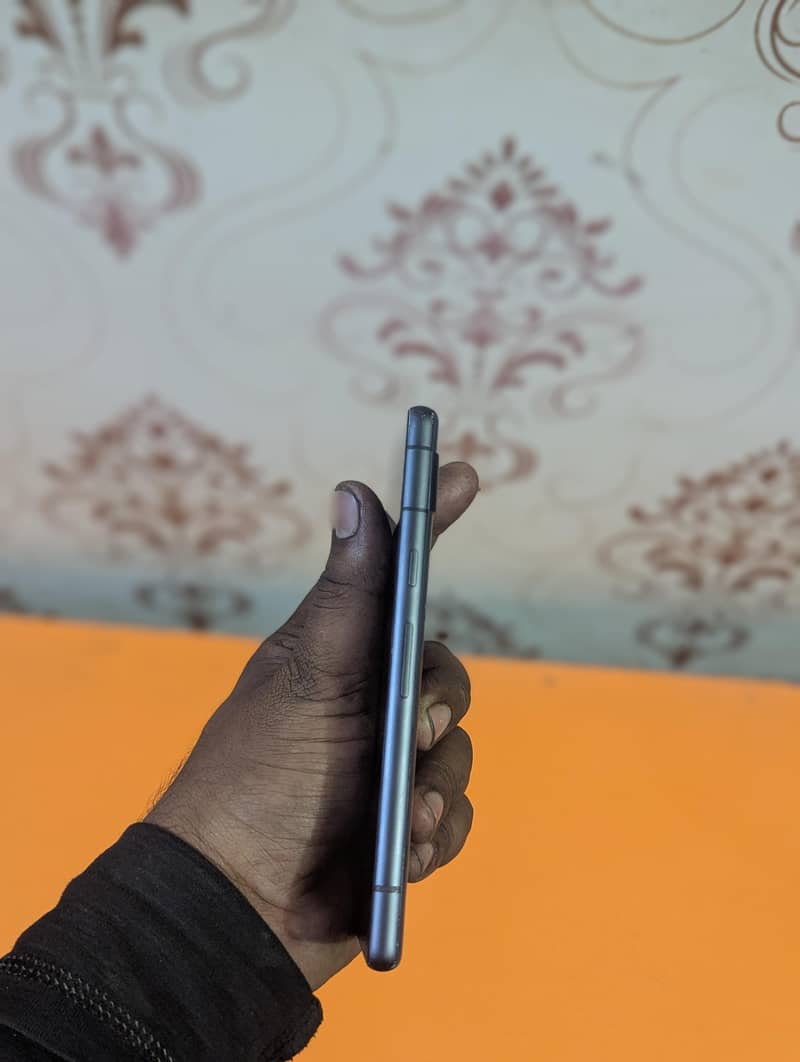 Google Pixel 7a 3