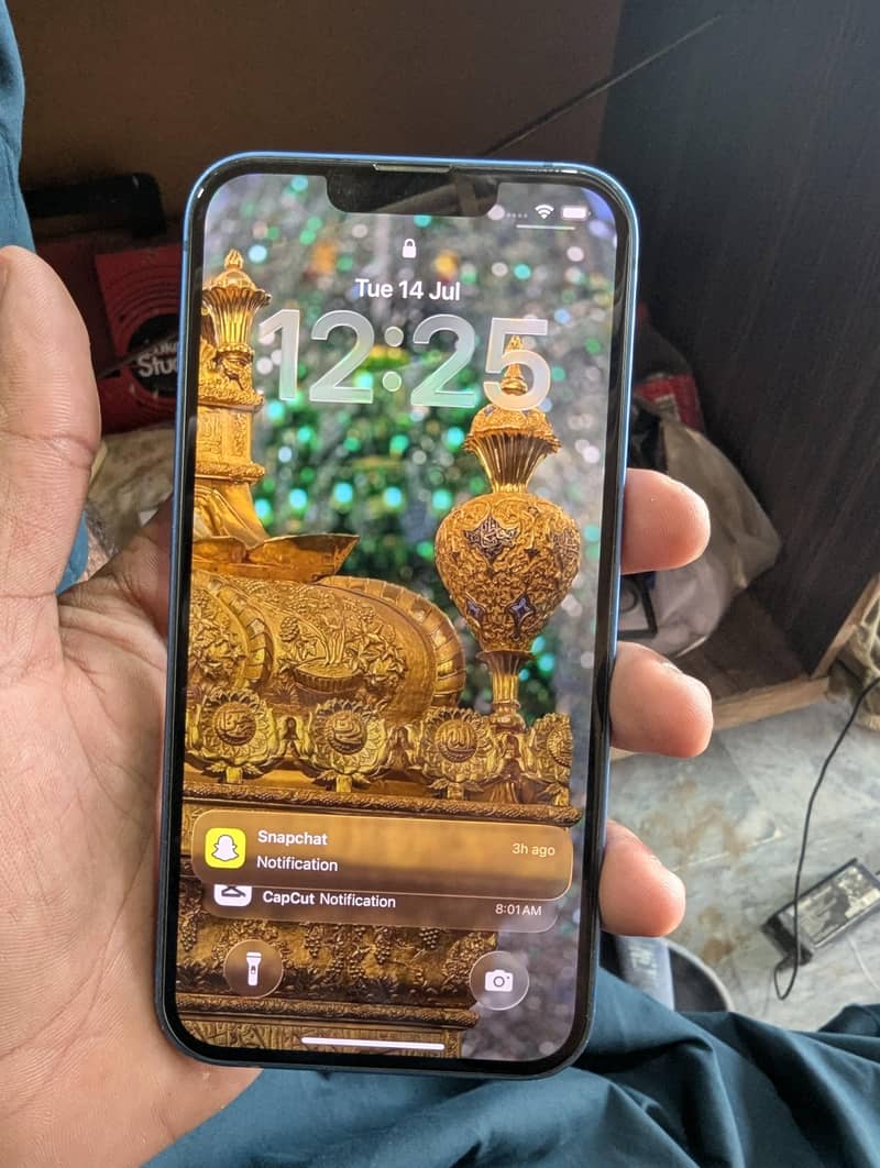 Apple iPhone 13 1