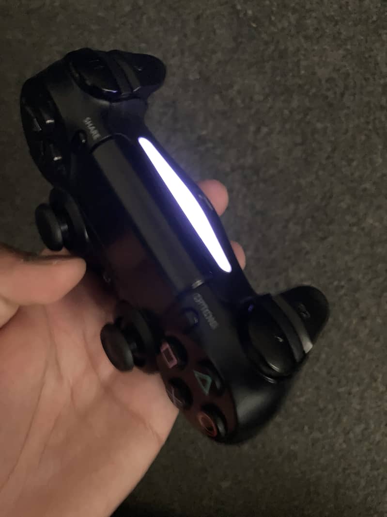 PS4 controller 2
