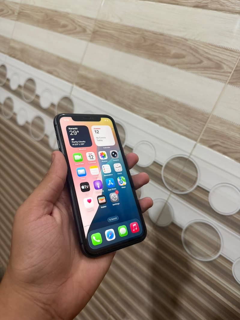 Apple iPhone 11 2