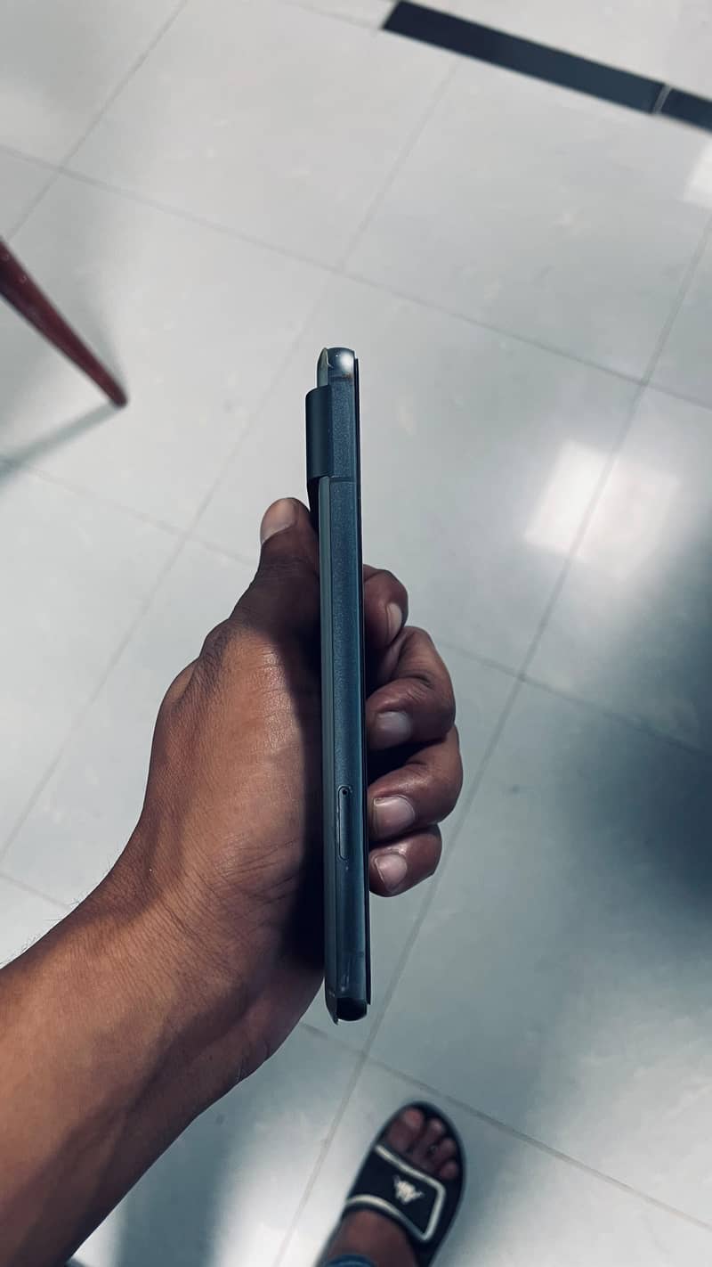 Google Pixel 8 2