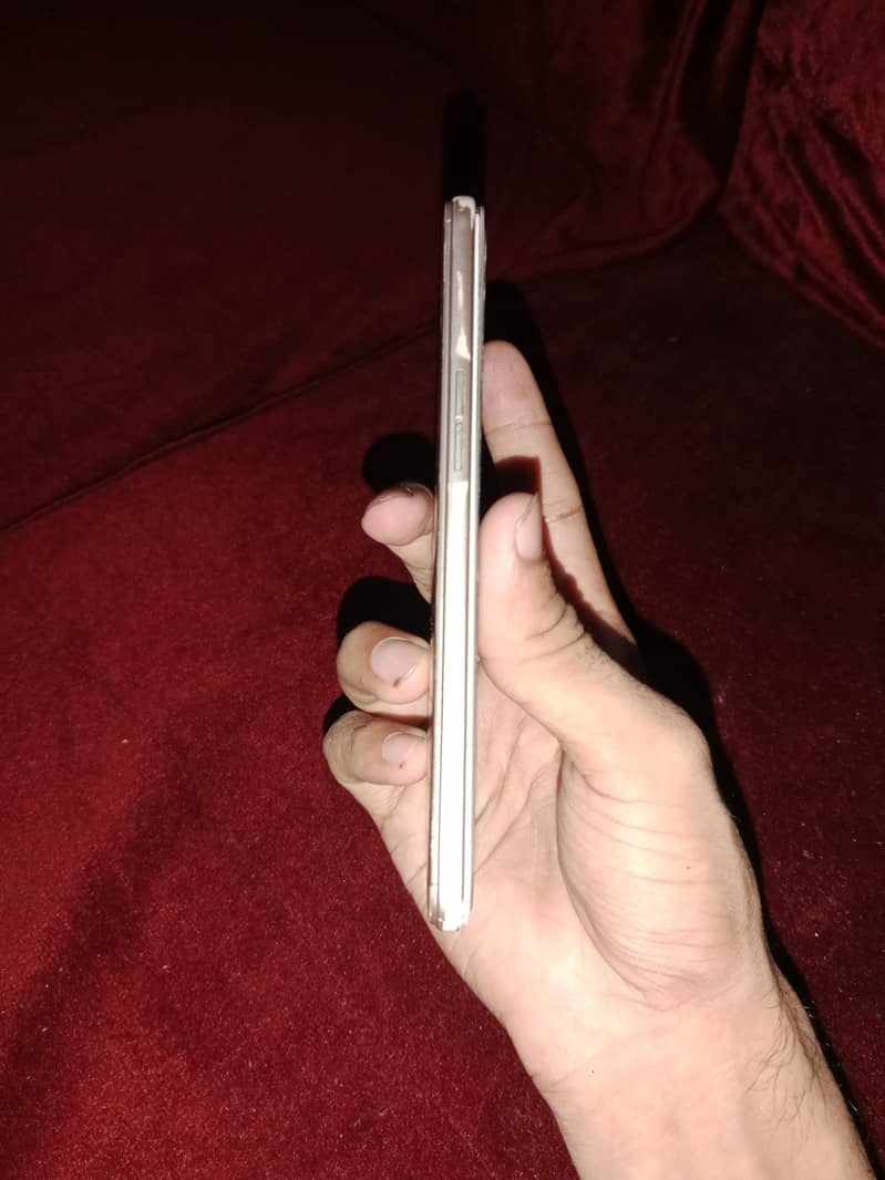 OPPO A37 3