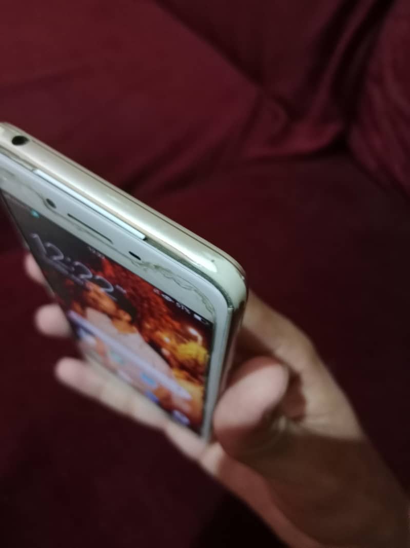 OPPO A37 6