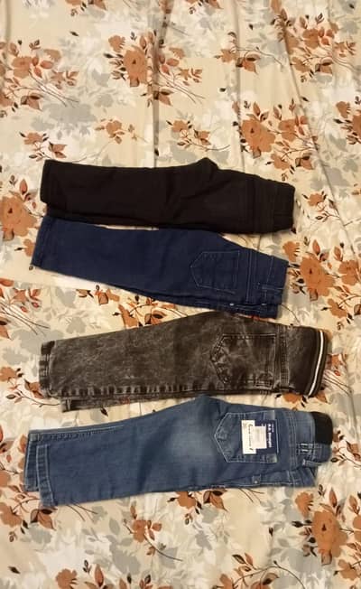 4 brand new tagged jeans