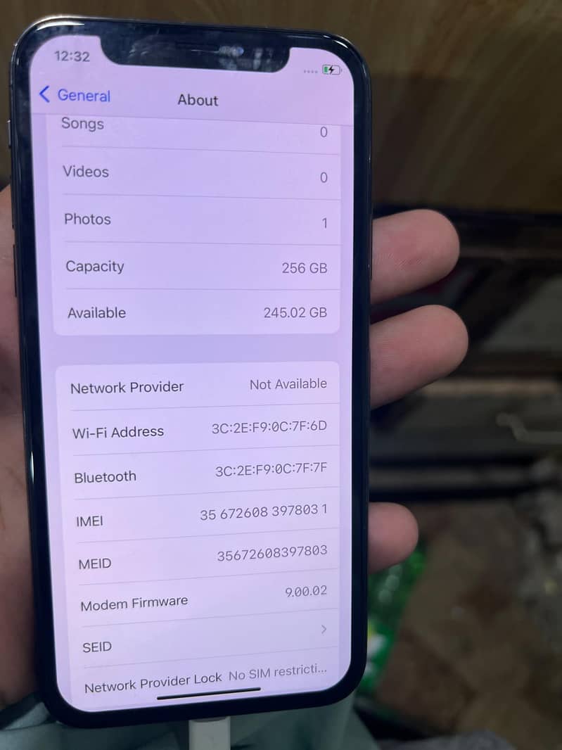 Apple iPhone X 5