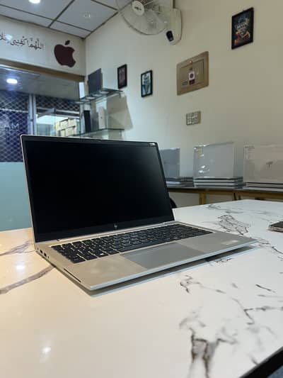 Hp Elite book 840 g8 intel core i5.11th genration