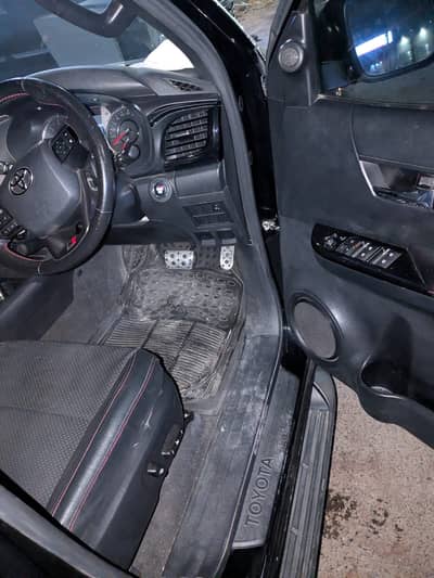 Toyota revo 2023 grs