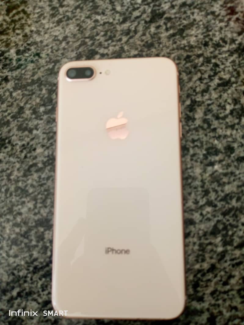 Apple iPhone 8 Plus 0