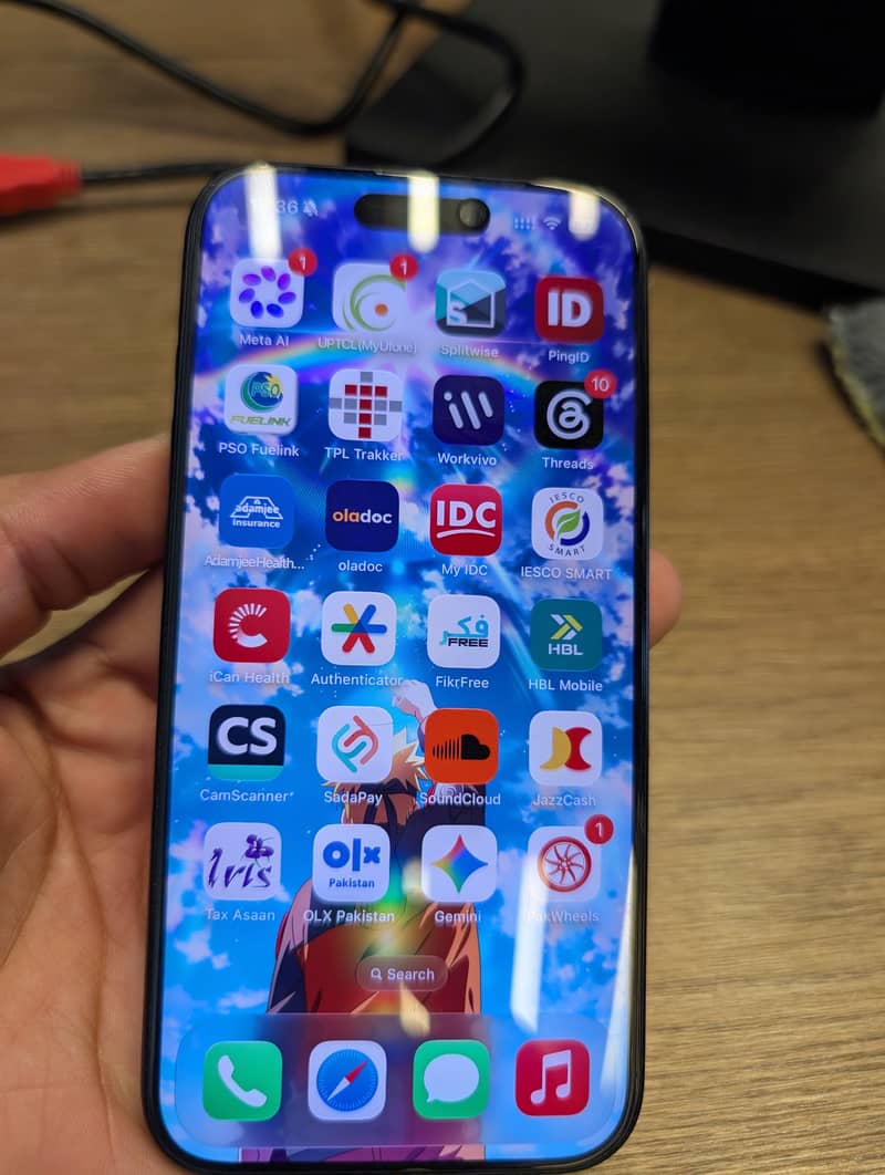 Apple iPhone 15 Pro 2