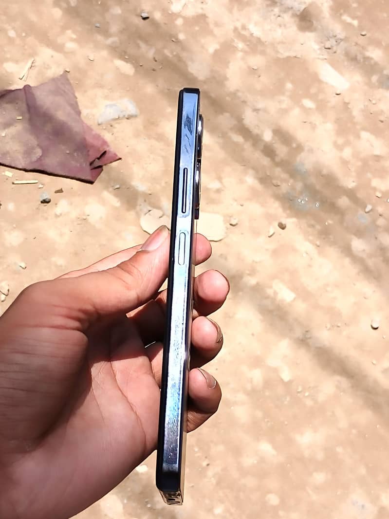Infinix Note 30 4