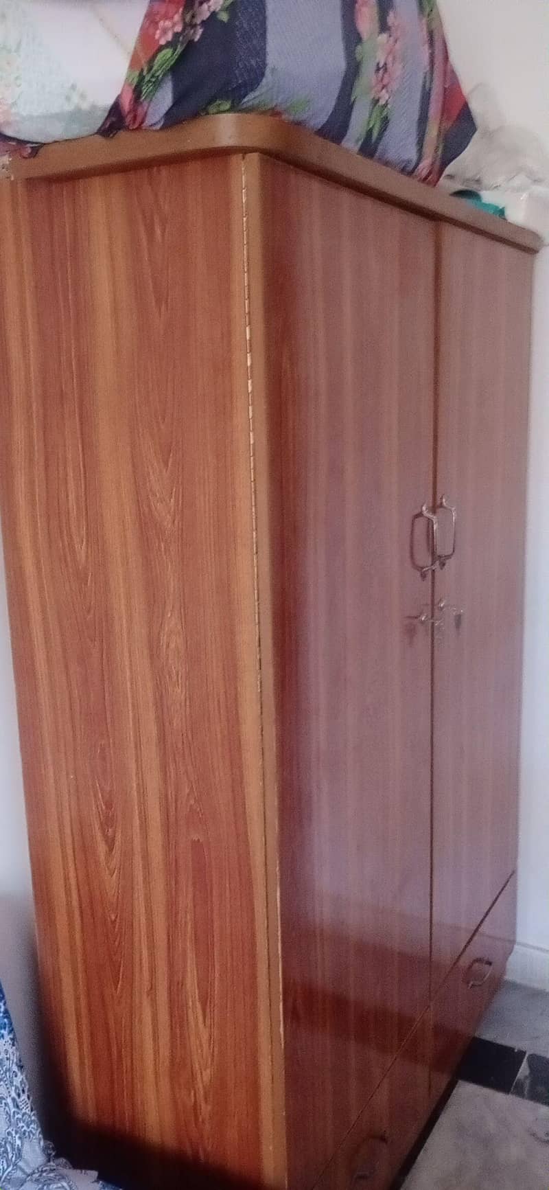 wardrobe 3