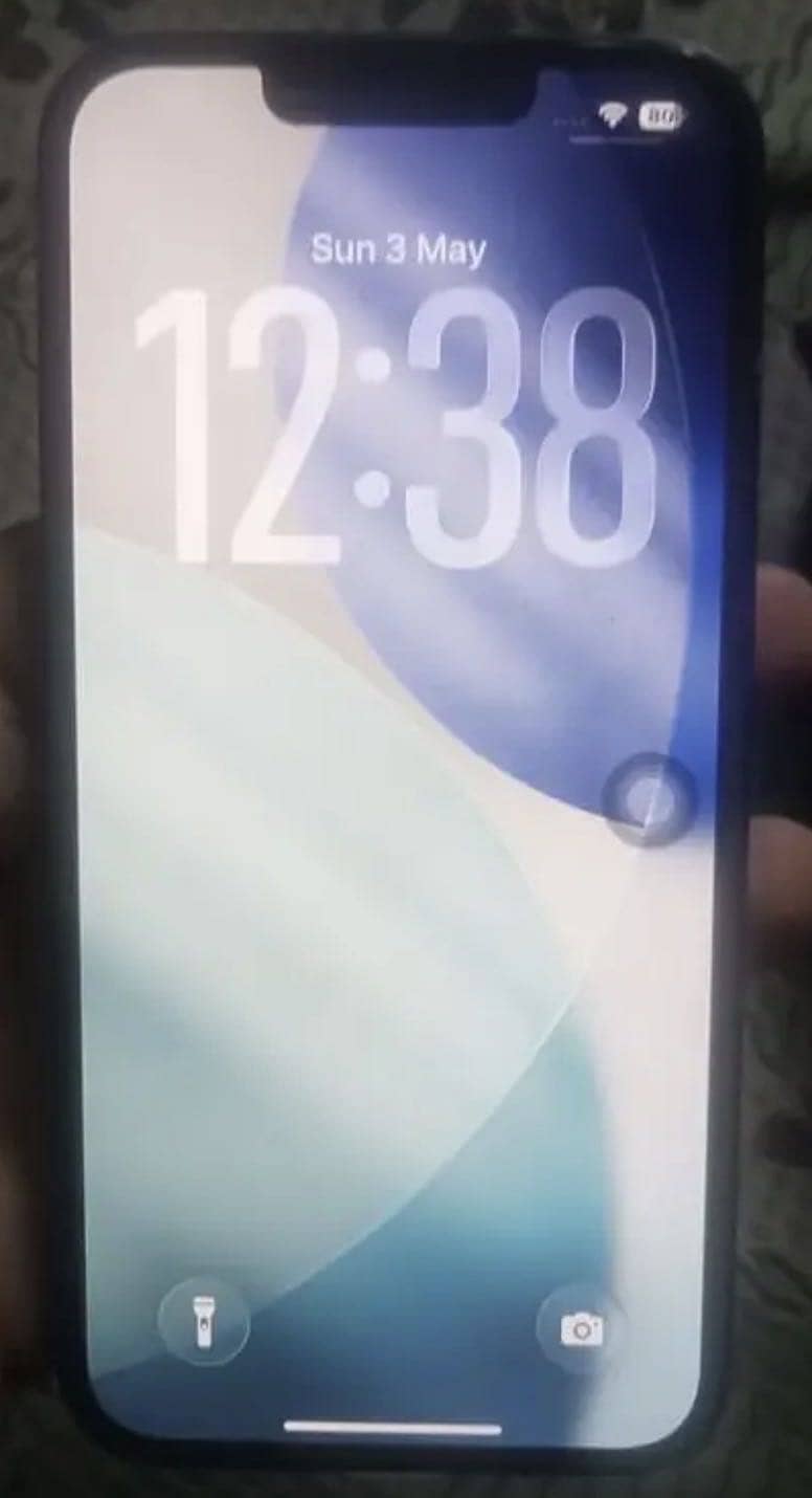 Apple iPhone 13 0