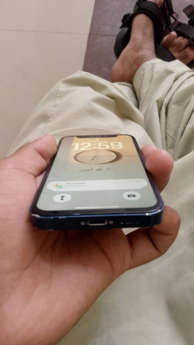 iPhone 12 mini 2