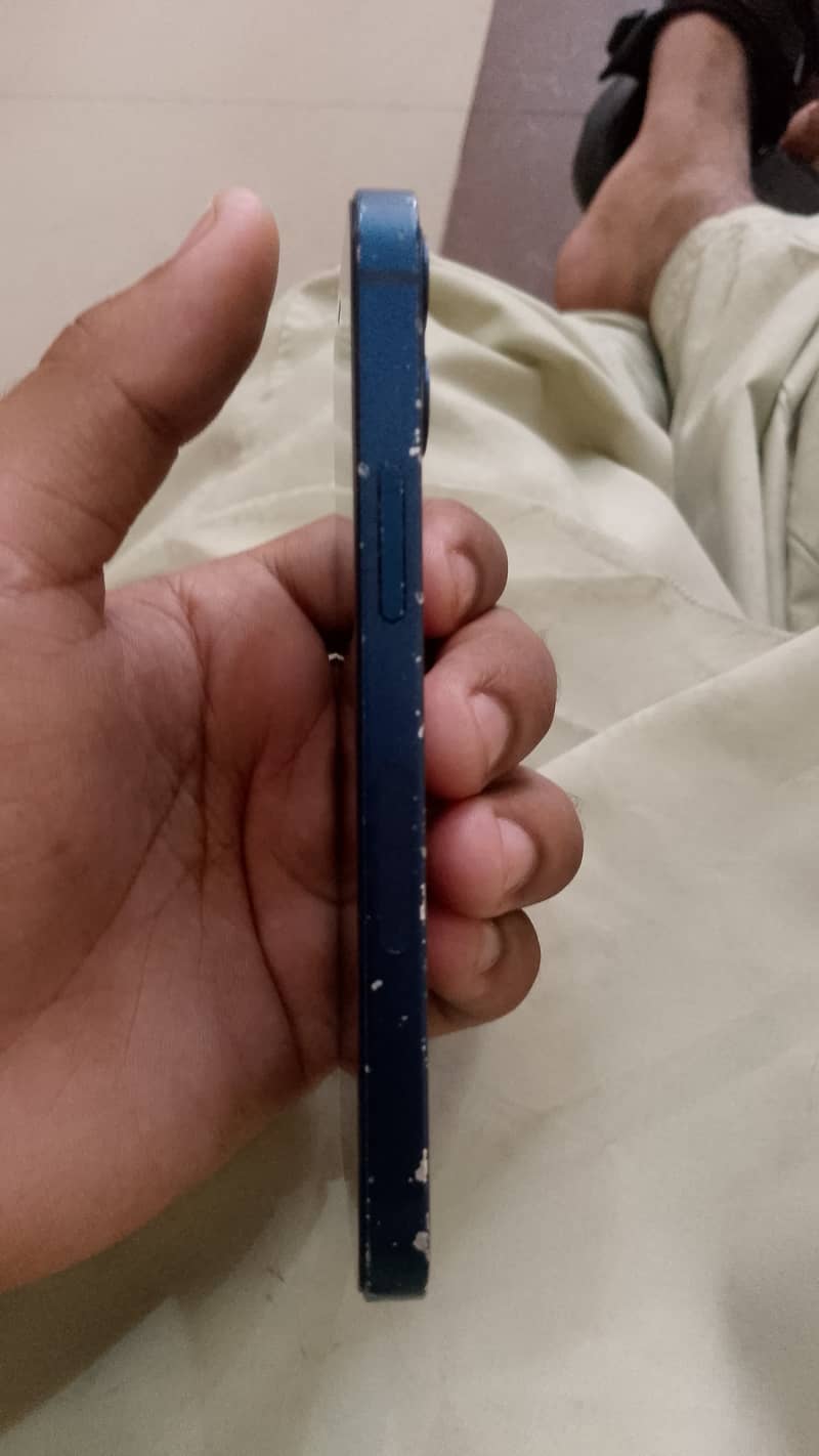 iPhone 12 mini 3