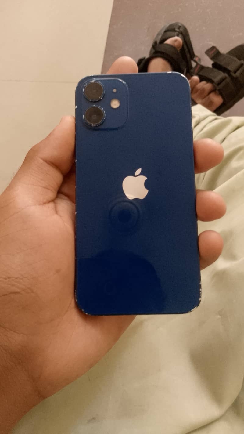 iPhone 12 mini 6