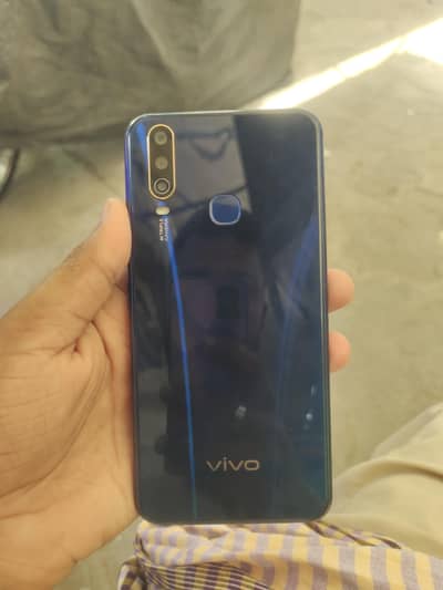 Vivo Y15