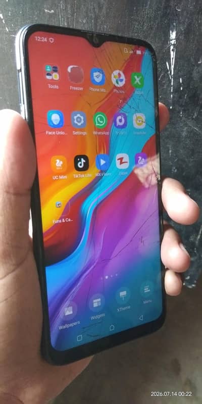 Infinix Hot 8 Lite 2/32