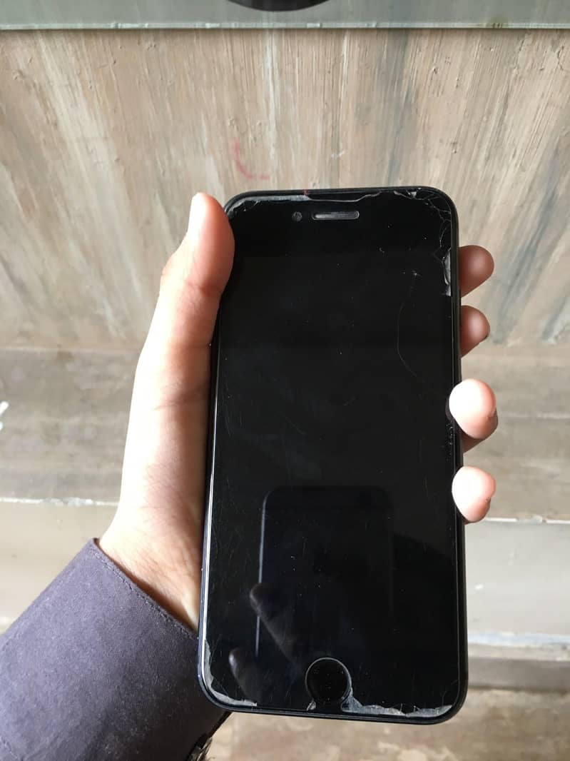 Apple iPhone 8 2