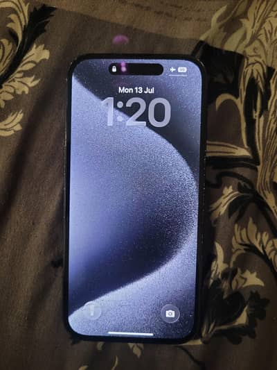 Apple iPhone 15
