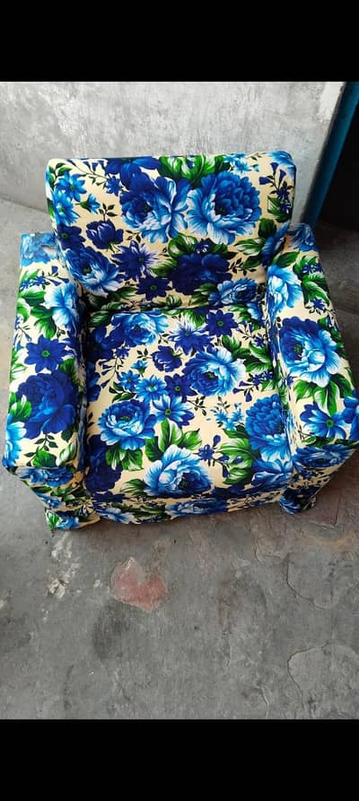 one seter kid chair 