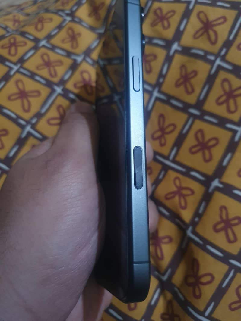 Apple iPhone 17 2