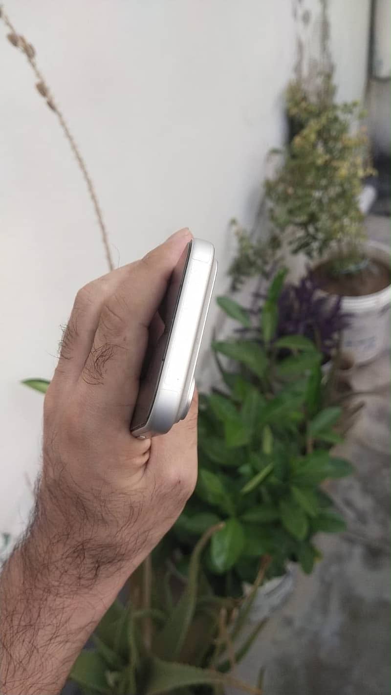 Apple iPhone 17 Pro 2