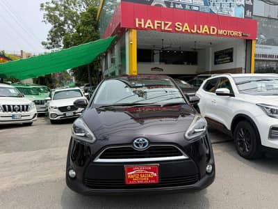 Toyota Sienta 2018