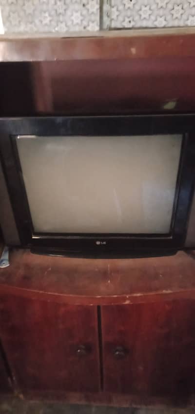LG TV for sale