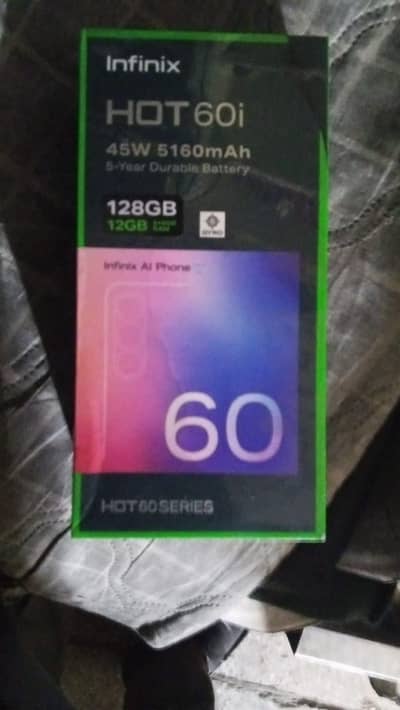 Infinix hot 60i 6 / 128 box pack