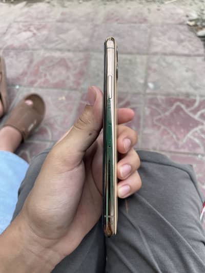 Apple iPhone 11 Pro