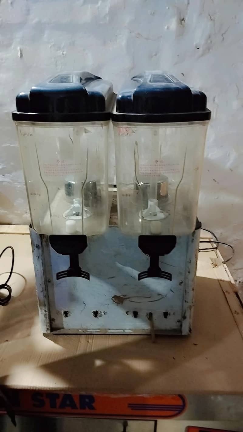 juice dispenser 3