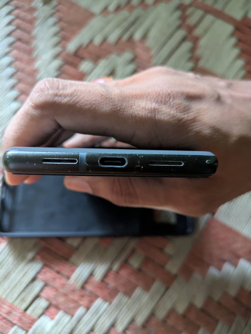 Google Pixel 6 5