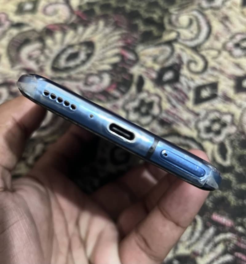 One Plus 7 Pro 3