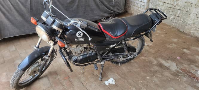 Suzuki GS150