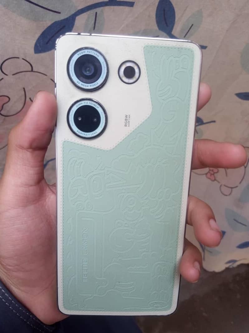 Tecno CAMON 20 1