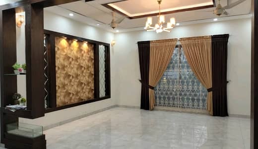House Sized 5 Marla In Bahria Town - Sector C