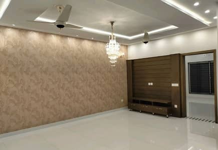 Ready To Buy A House 5 Marla In Bahria Town - Sector C