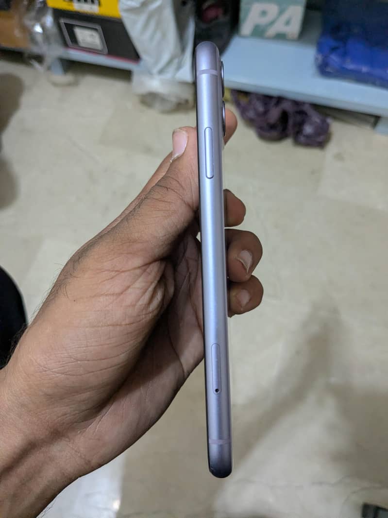 Apple iPhone 11 2